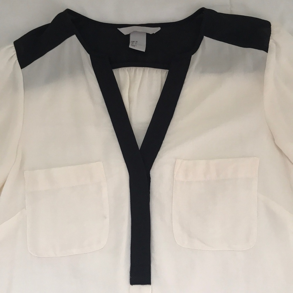 H&M blouse - Picture 2 of 4